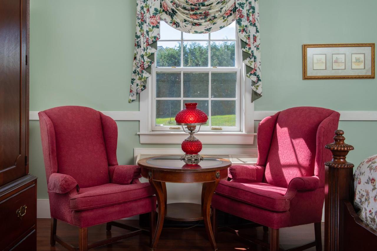 Strong House Inn Vergennes Esterno foto