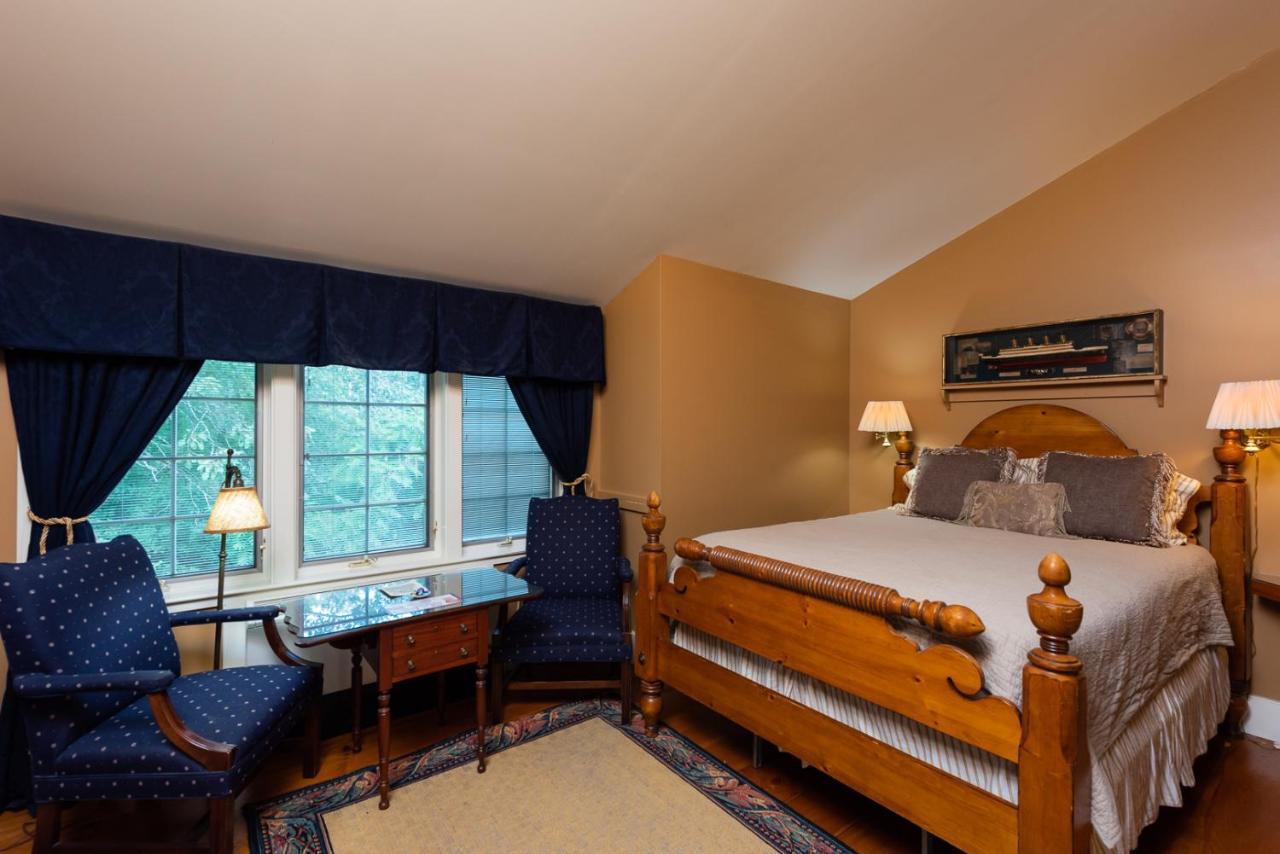Strong House Inn Vergennes Esterno foto