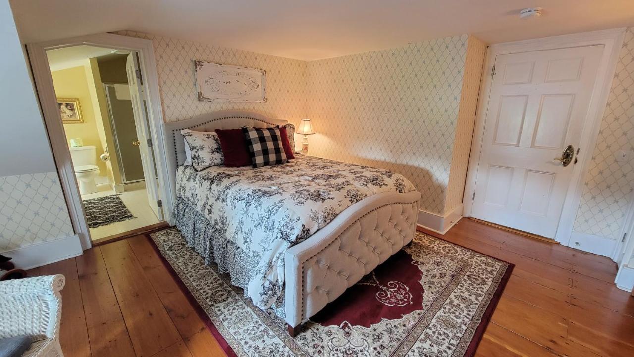 Strong House Inn Vergennes Esterno foto