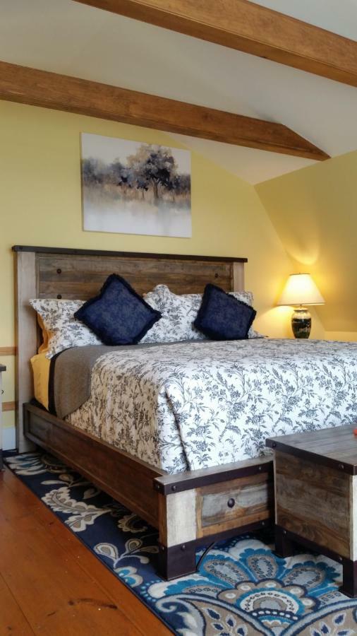 Strong House Inn Vergennes Esterno foto